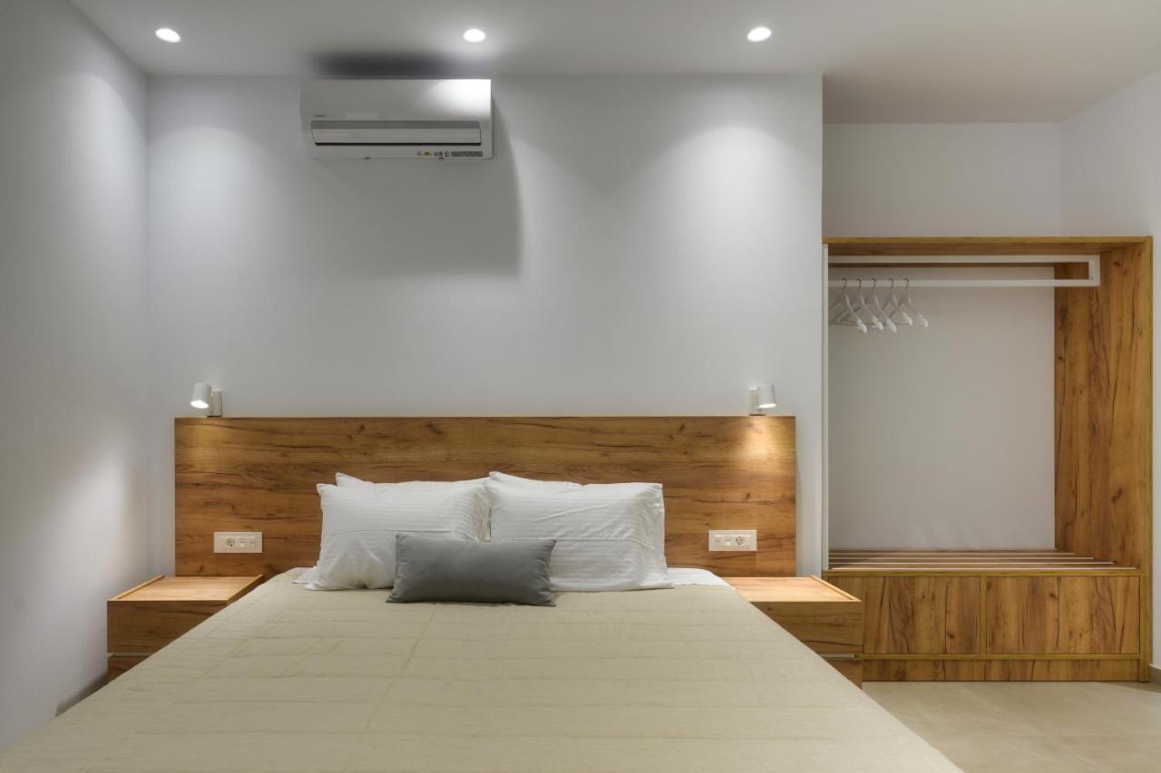 Suites Of Happiness Parga Exterior photo