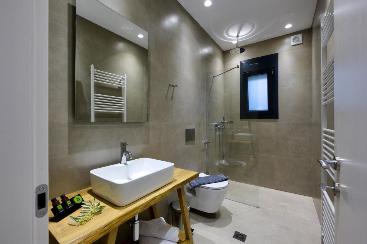 Suites Of Happiness Parga Exterior photo