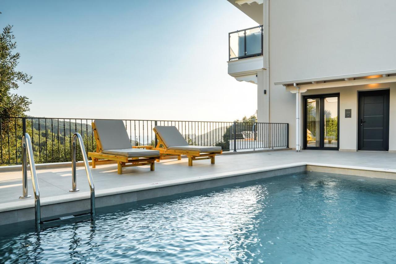 Suites Of Happiness Parga Exterior photo